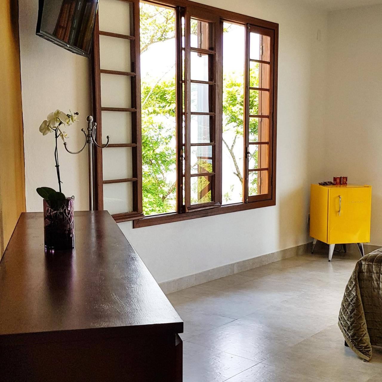 A Casa Bella - Guesthouse Ilhabela Bagian luar foto
